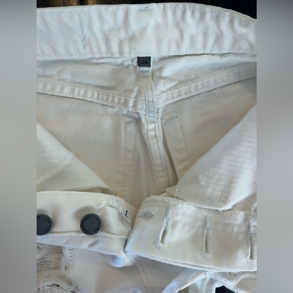 CARMAR white denim lace up shorts - size 24 - Picture 5 of 5